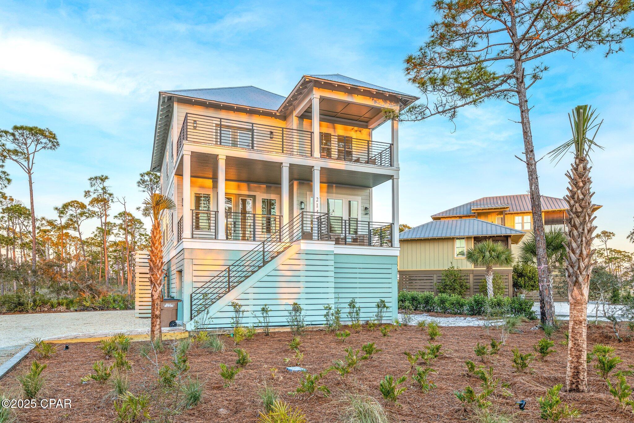 Details for 214 Signal Lane, Port St Joe, FL 32456