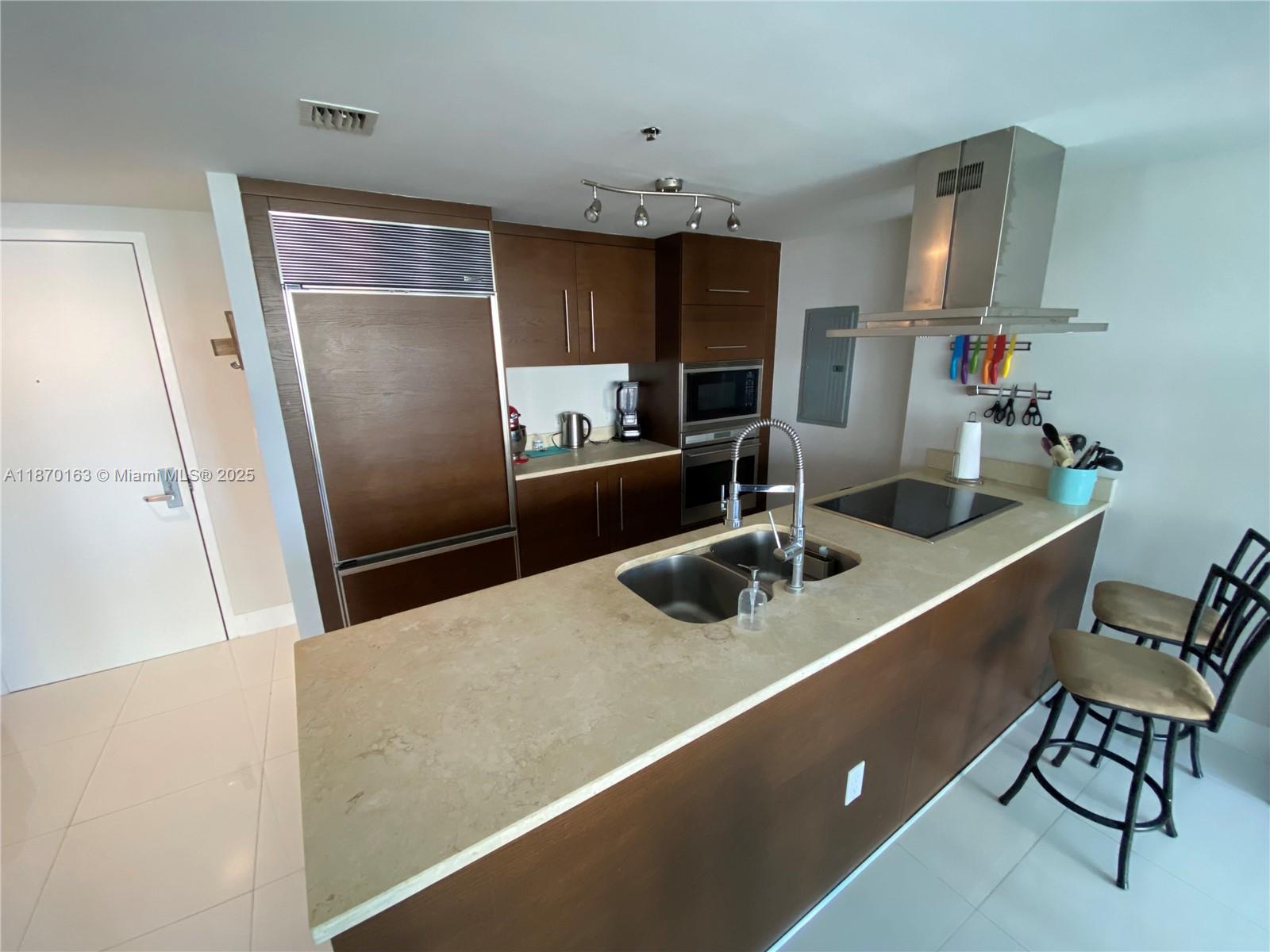Property photo # 2