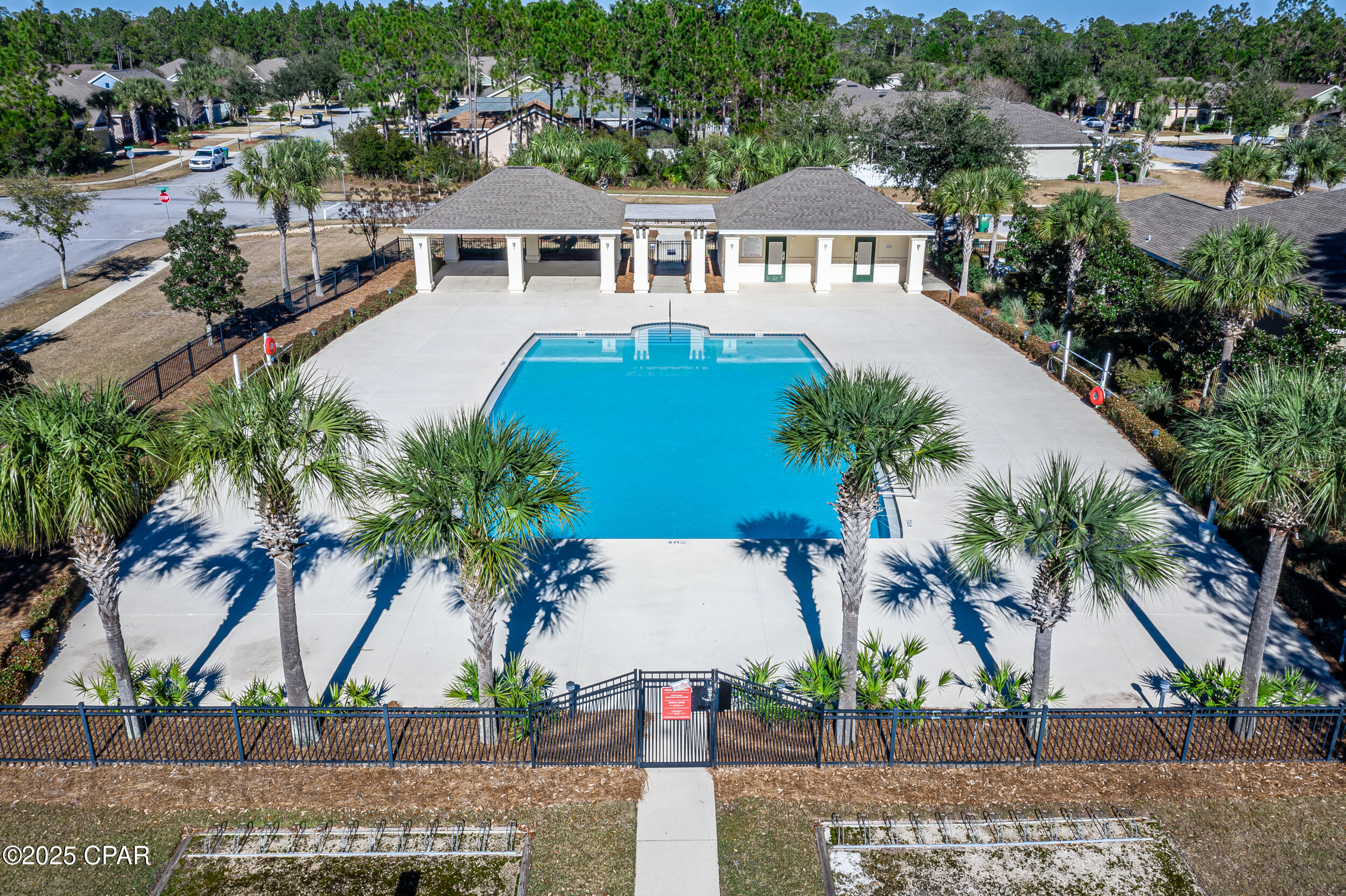 Image 4 For 100 Kensington Circle