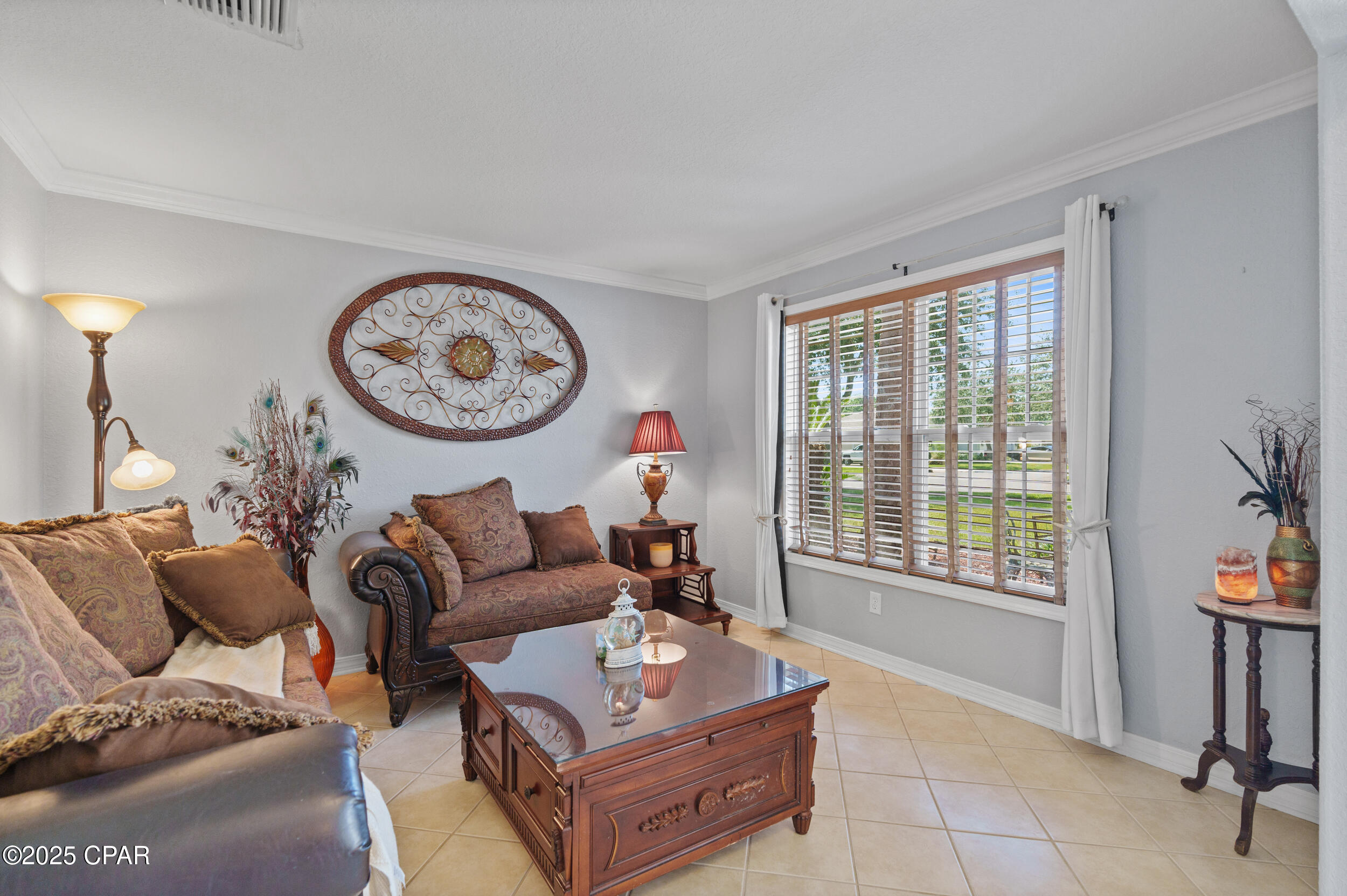 Image 6 For 100 Kensington Circle