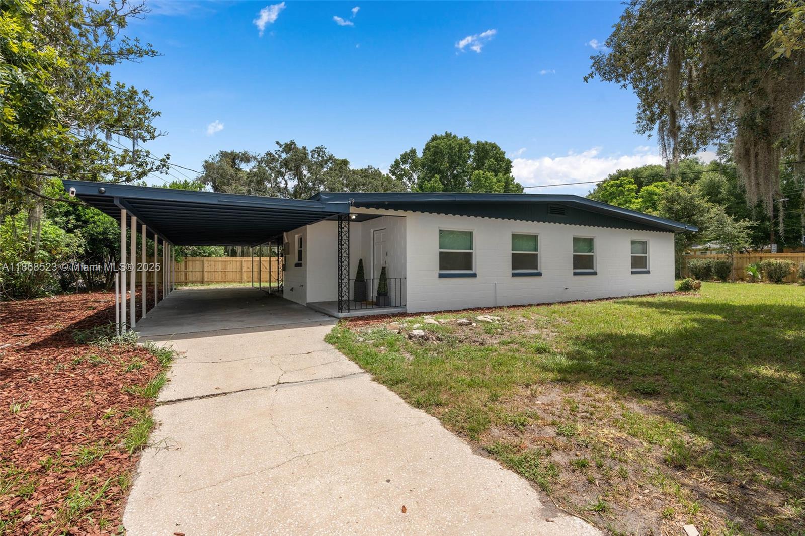 Property photo # 0