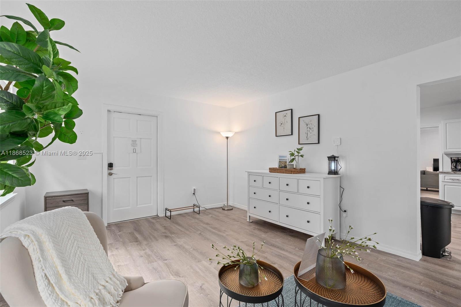 Property photo # 6
