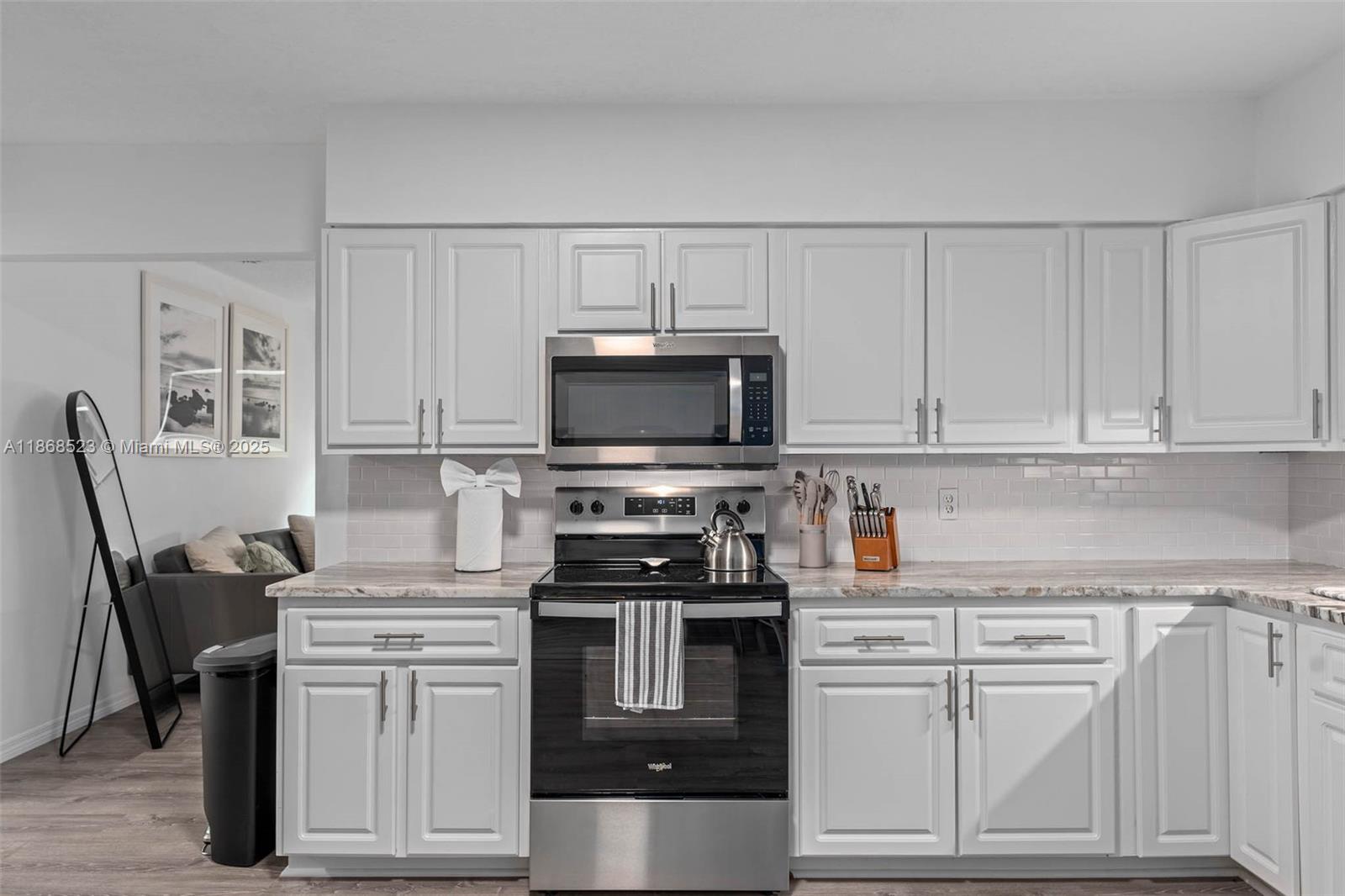 Property photo # 8