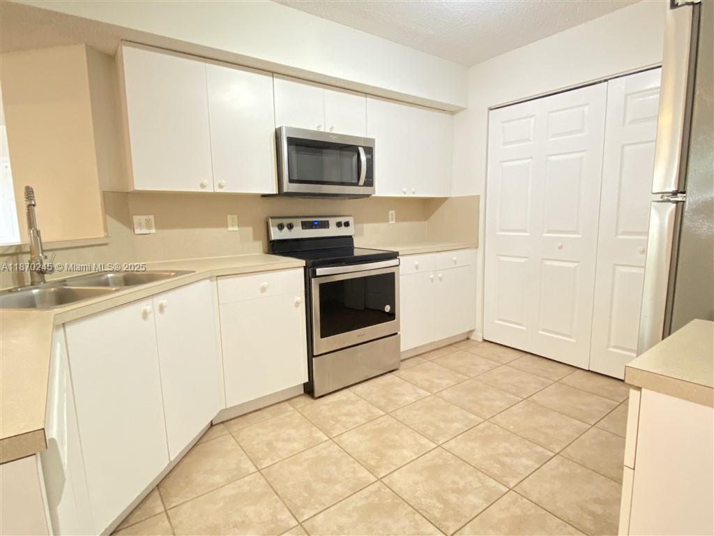 Property photo # 6