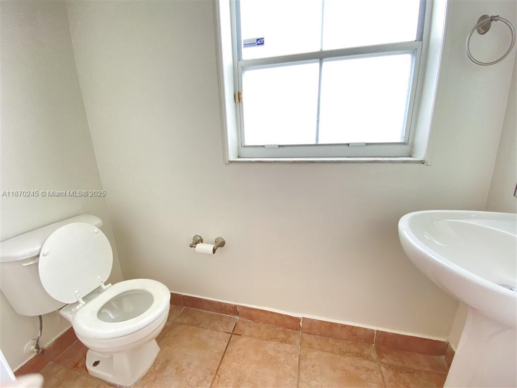 Property photo # 4