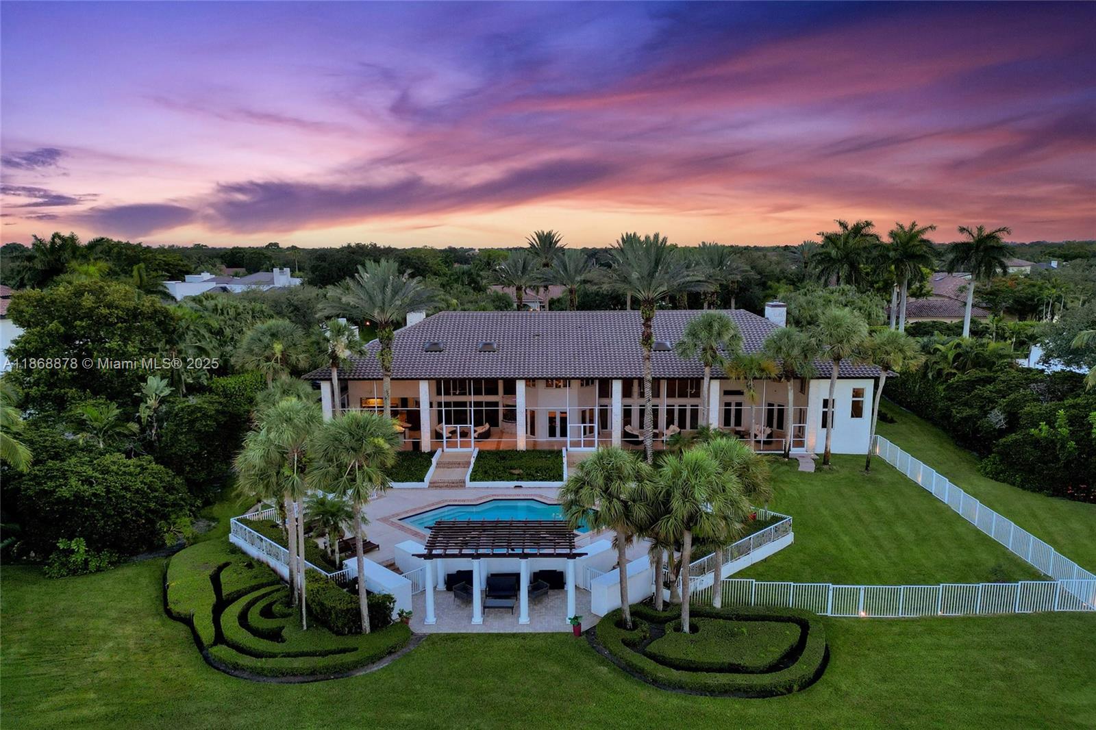 2950 Surrey Lane, Weston, Florida 33331