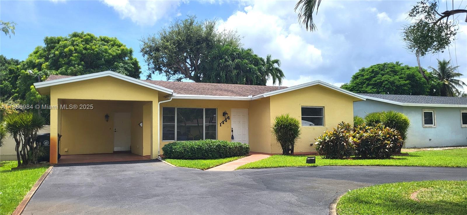 Property photo # 0