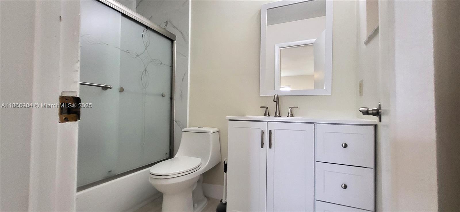 Property photo # 9