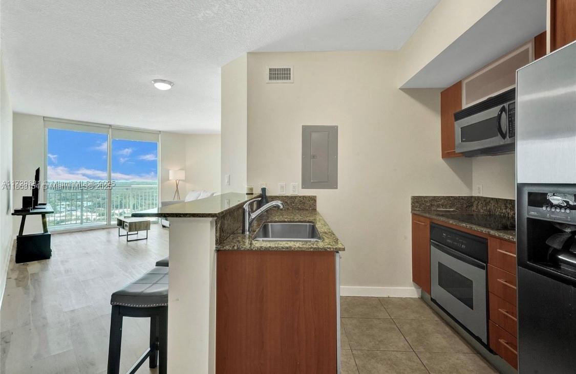 Property photo # 9