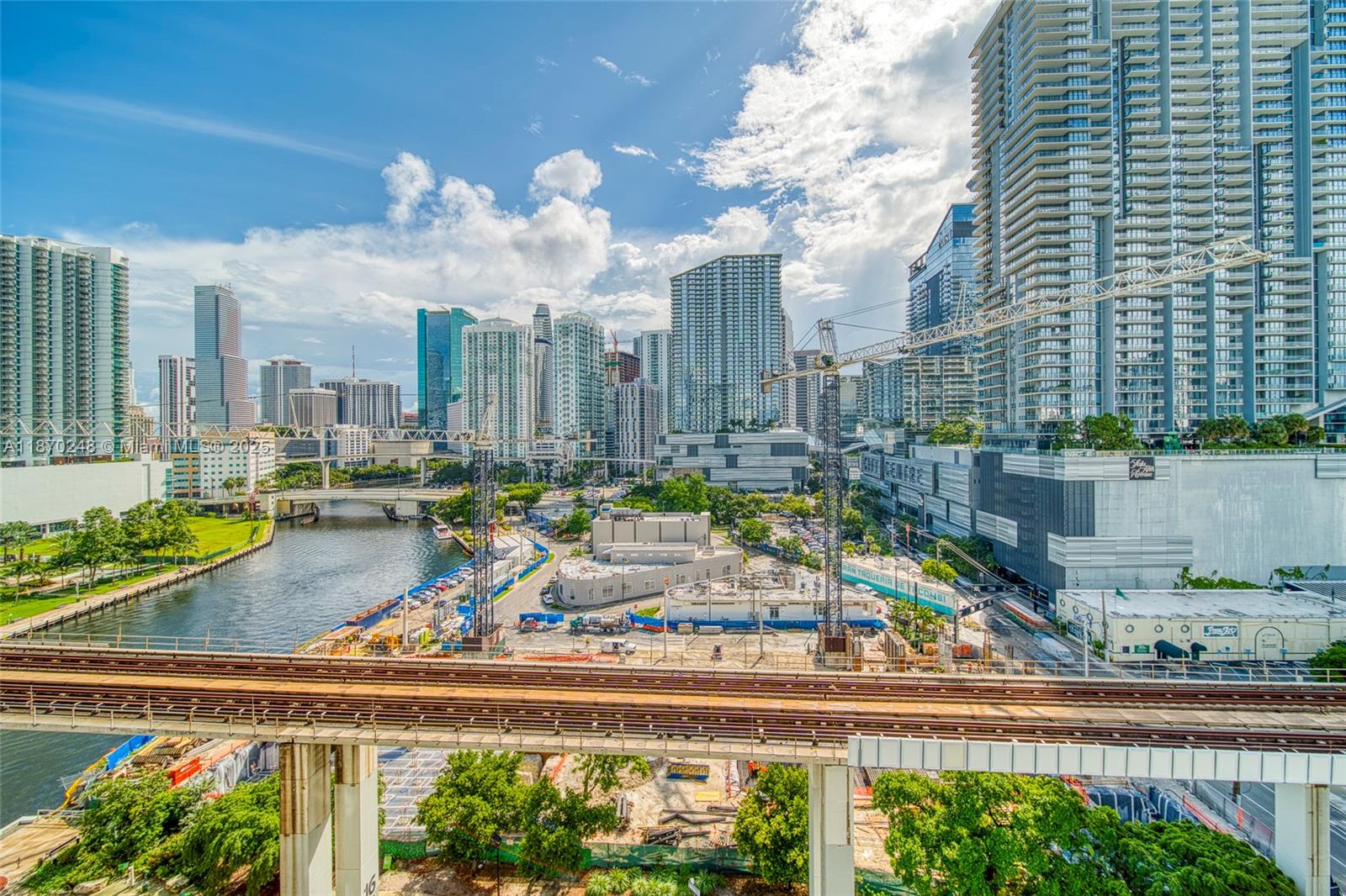 690 SW 1st Ct #1520, Miami FL 33130