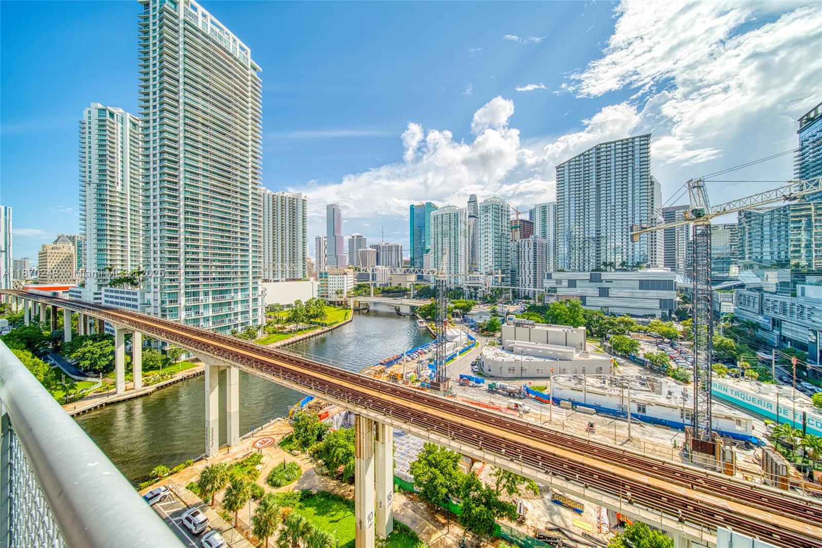 690 SW 1st Ct #1520, Miami FL 33130