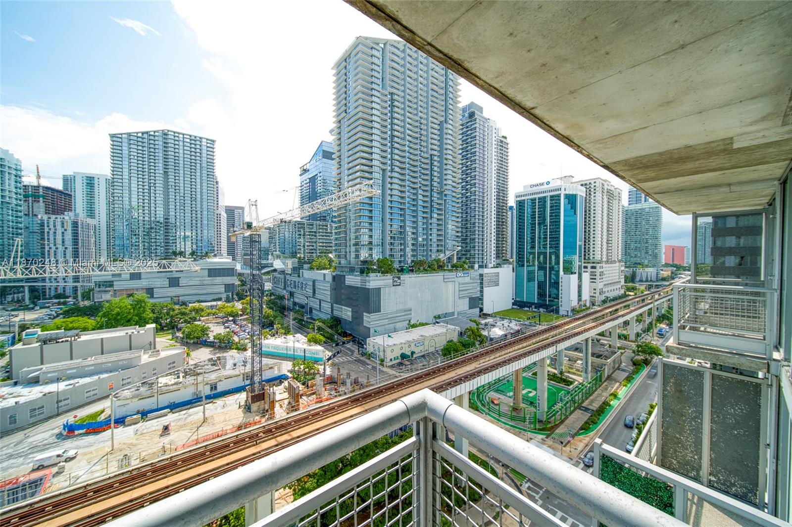 690 SW 1st Ct #1520, Miami FL 33130