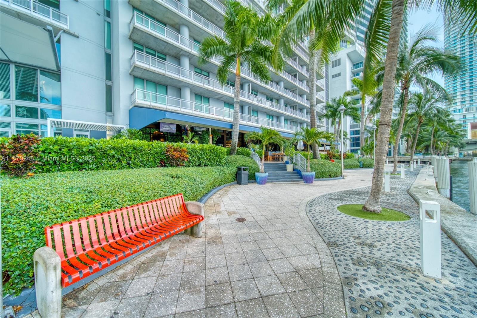 690 SW 1st Ct #1520, Miami FL 33130