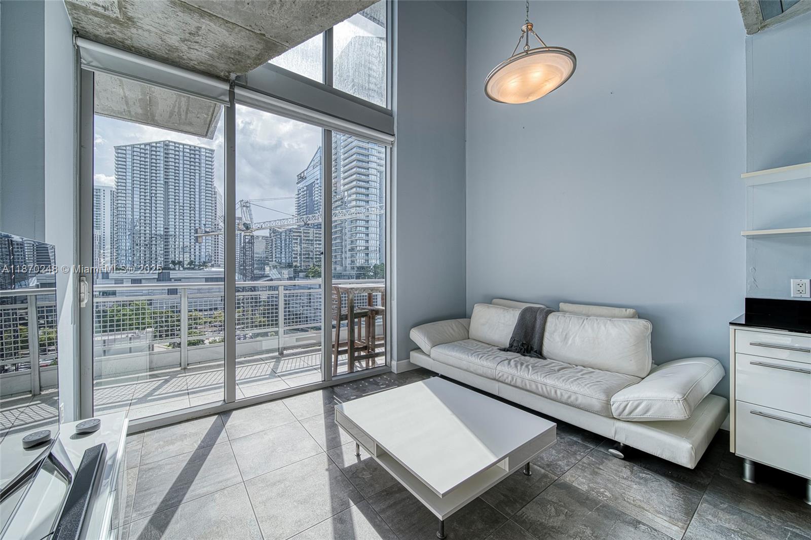 690 SW 1st Ct #1520, Miami FL 33130