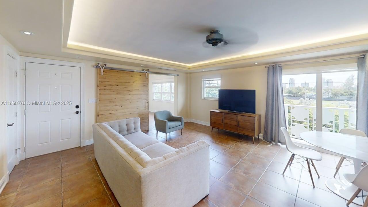 Property photo # 2