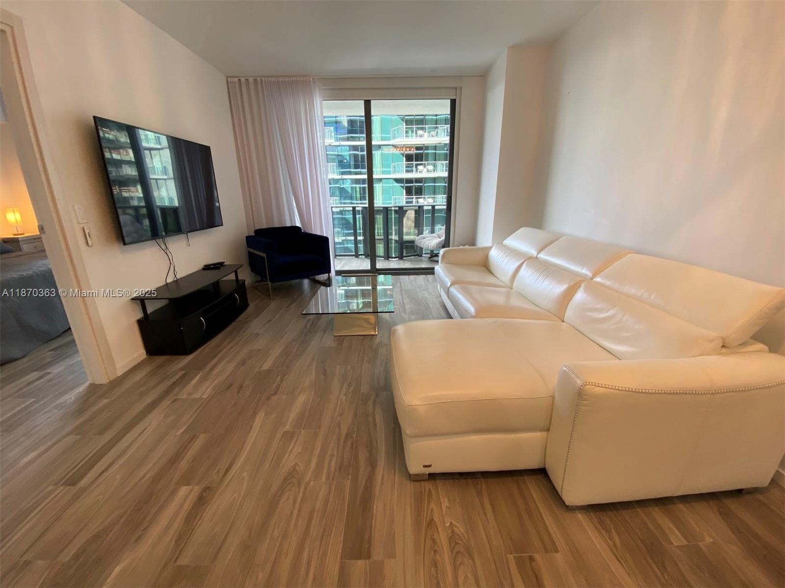 801 S Miami Ave #2008, Miami FL 33130