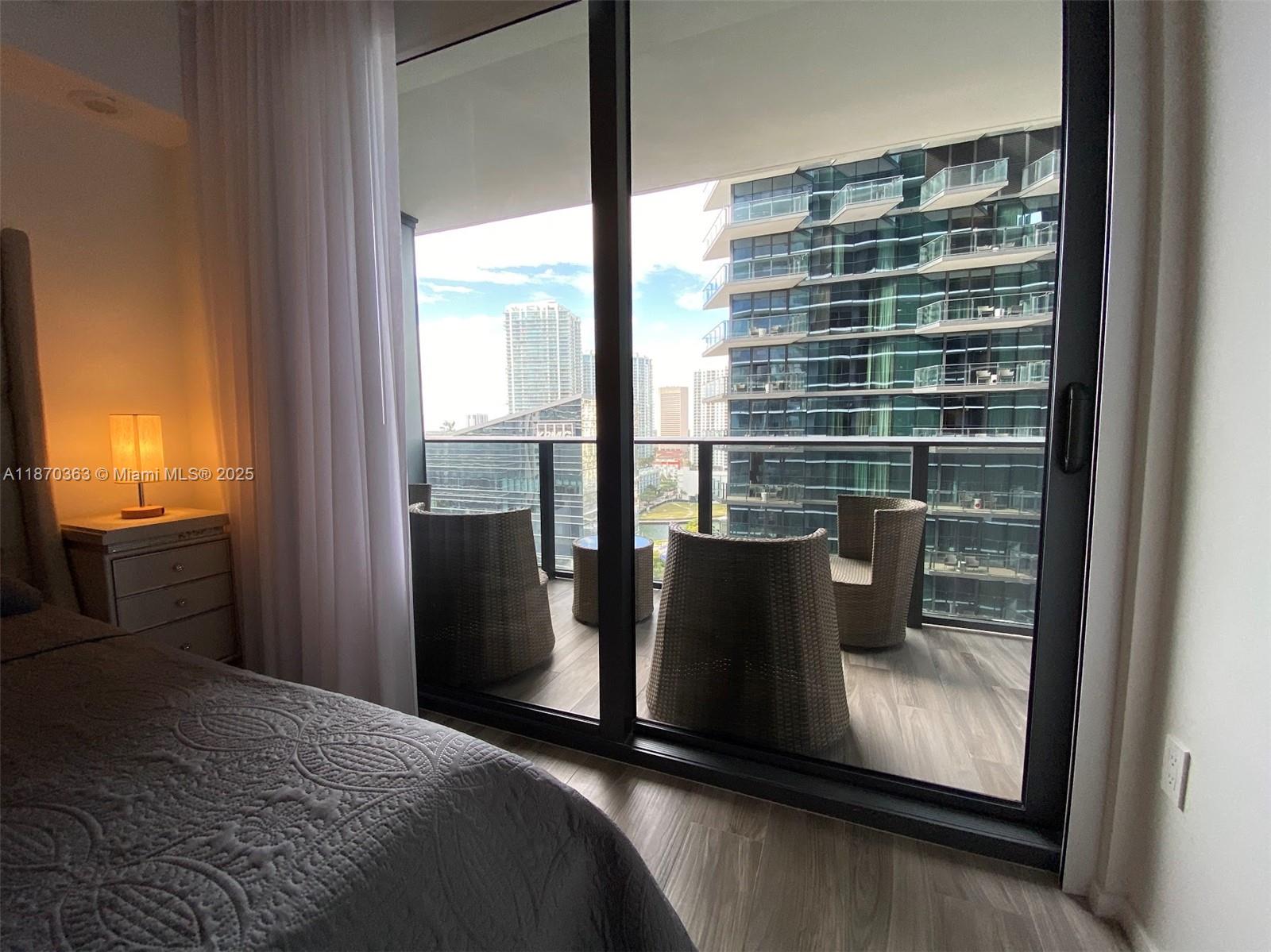 801 S Miami Ave #2008, Miami FL 33130