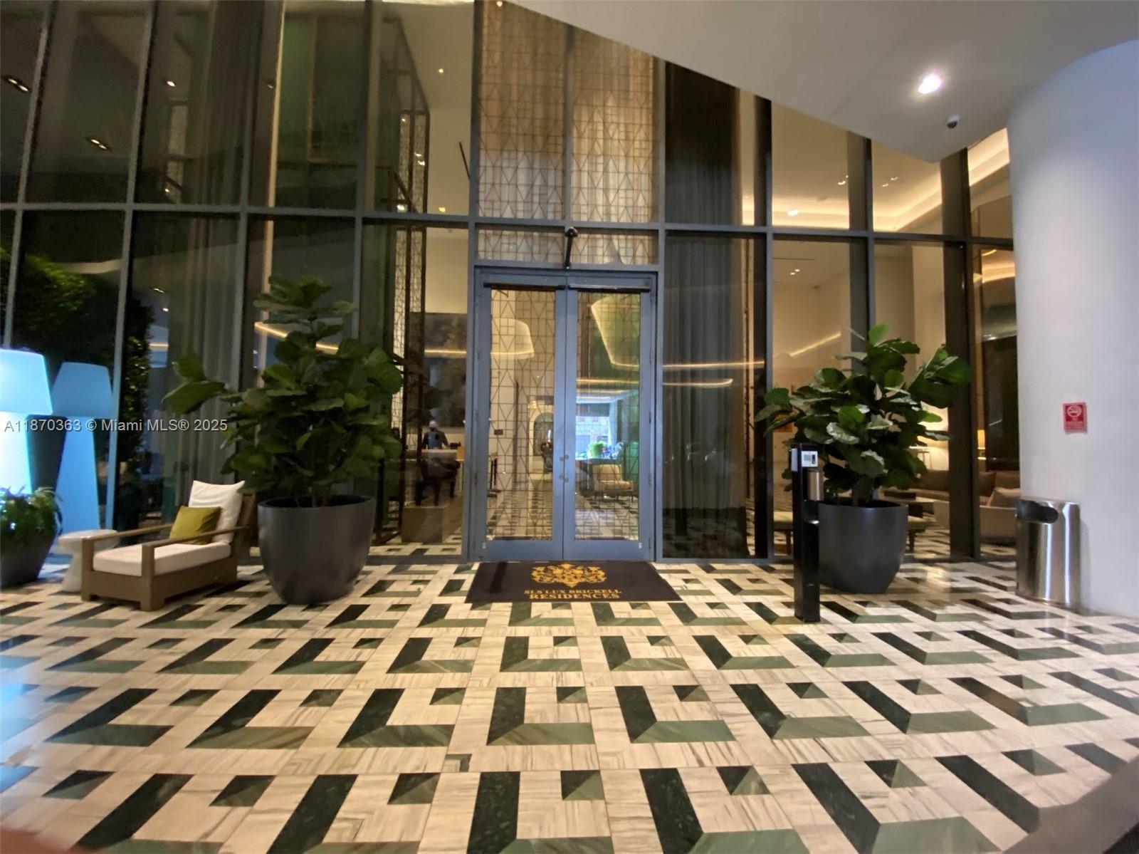 801 S Miami Ave #2008, Miami FL 33130