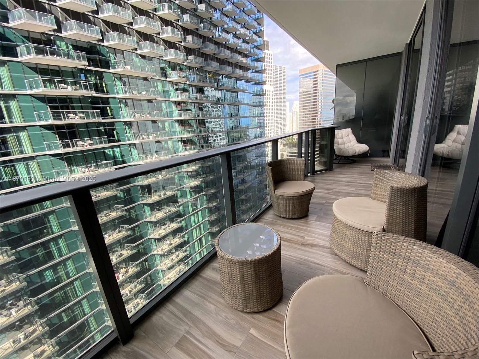 801 S Miami Ave #2008, Miami FL 33130