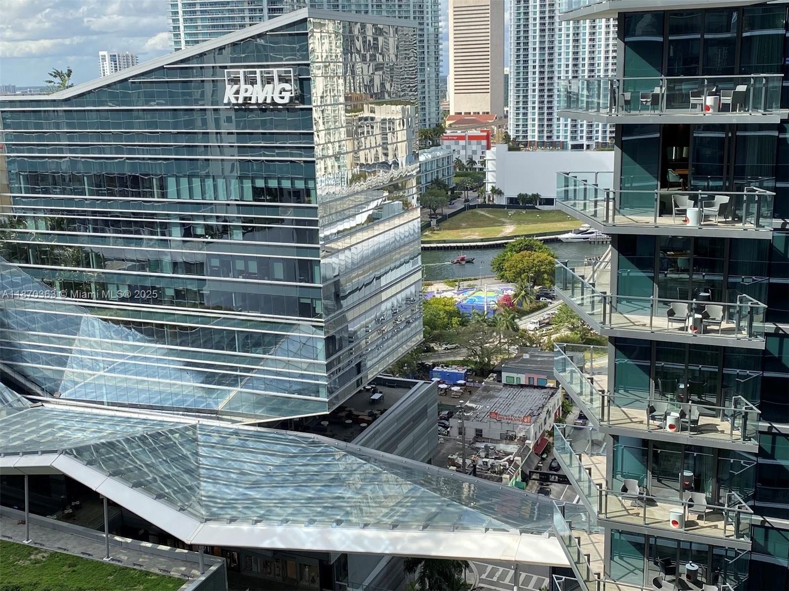 801 S Miami Ave #2008, Miami FL 33130