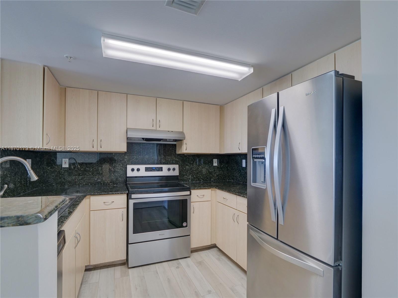 Property photo # 0
