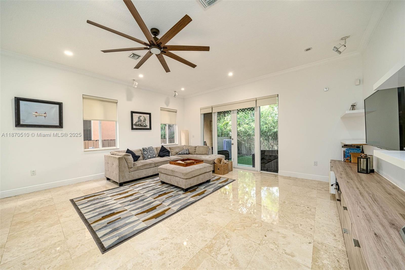 Property photo # 8