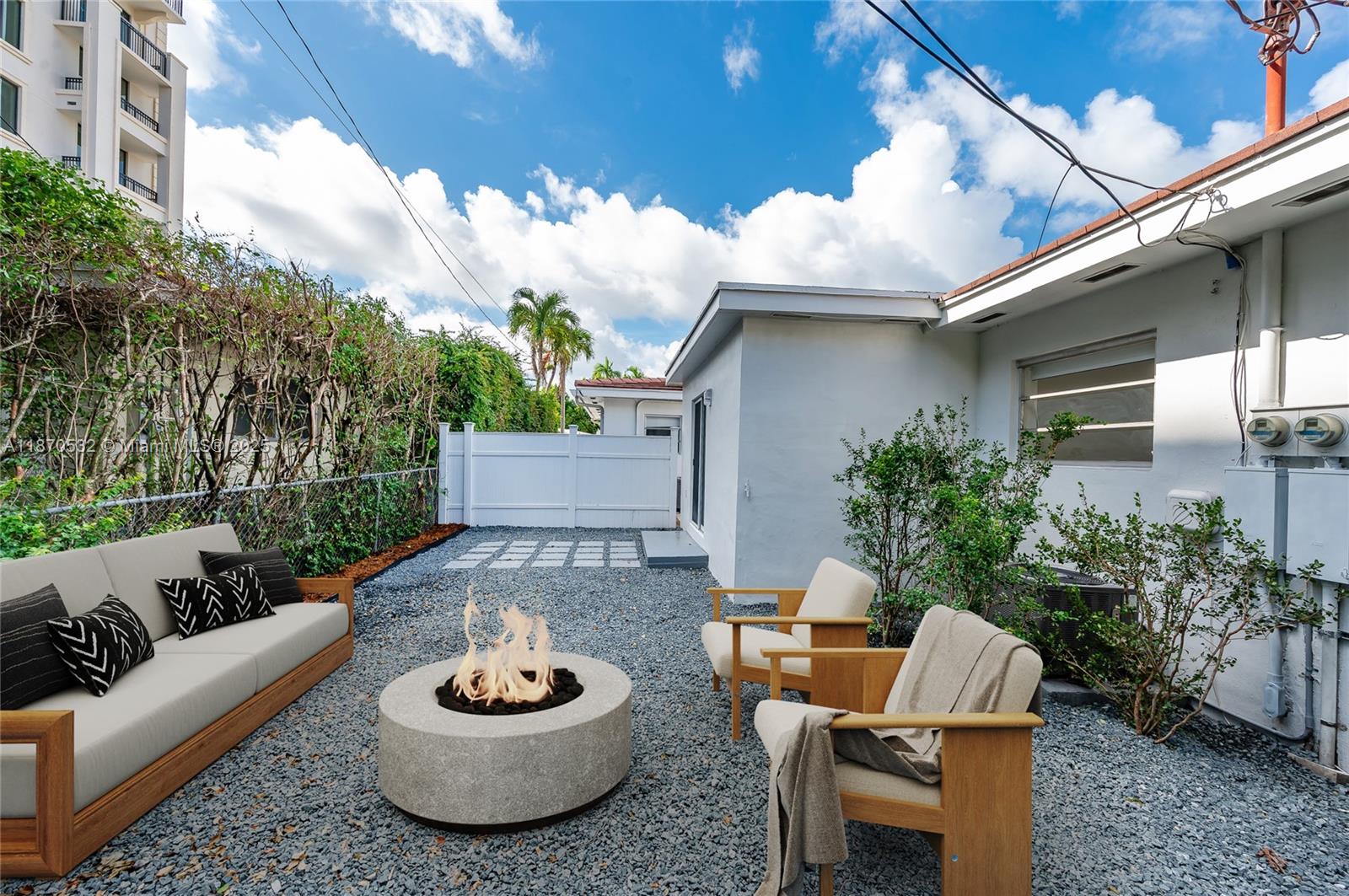 Property photo # 2