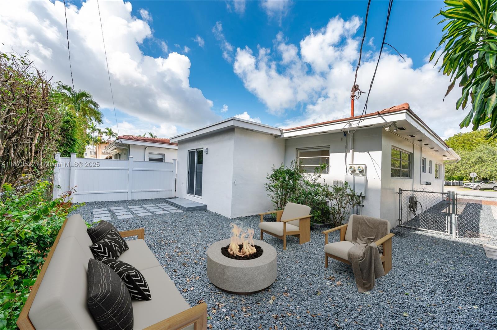Property photo # 9