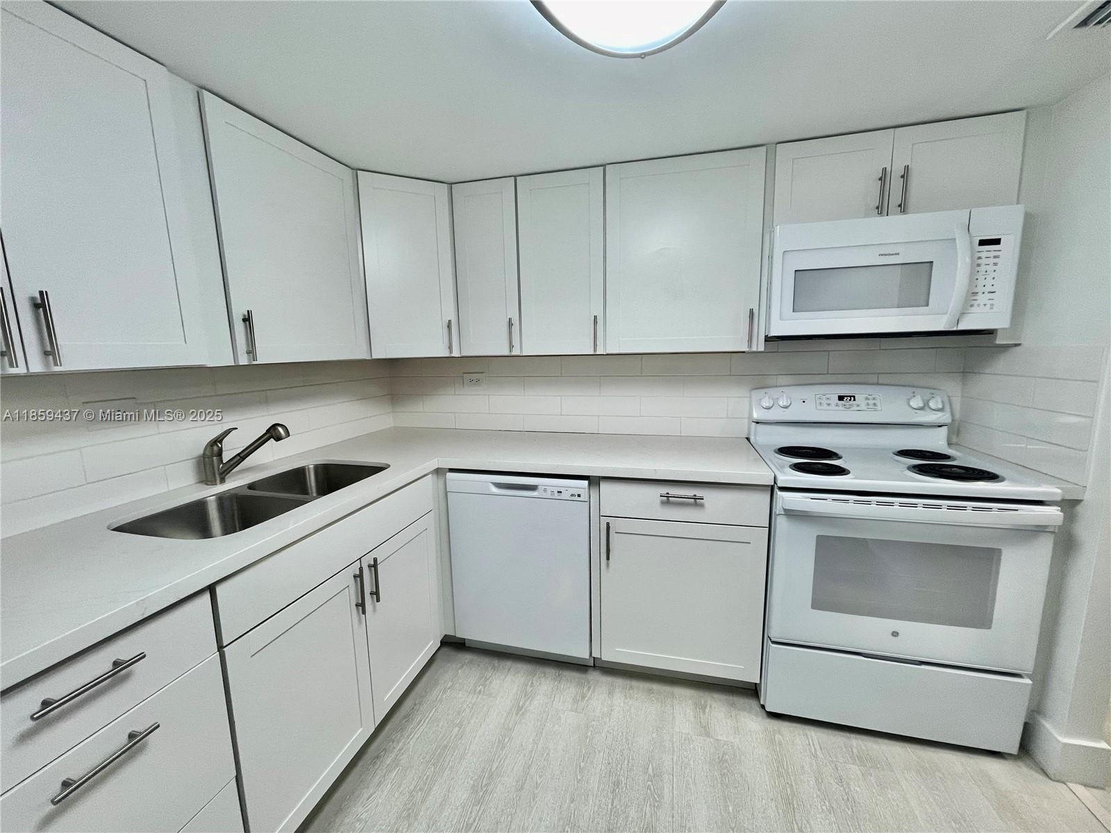 Property photo # 0