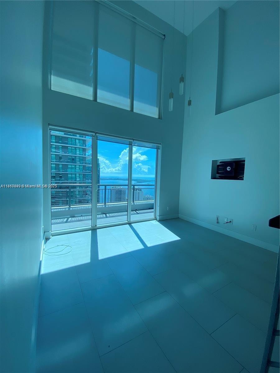 Infinity At Brickell Cond