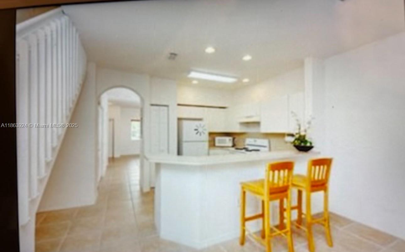 Property photo # 8