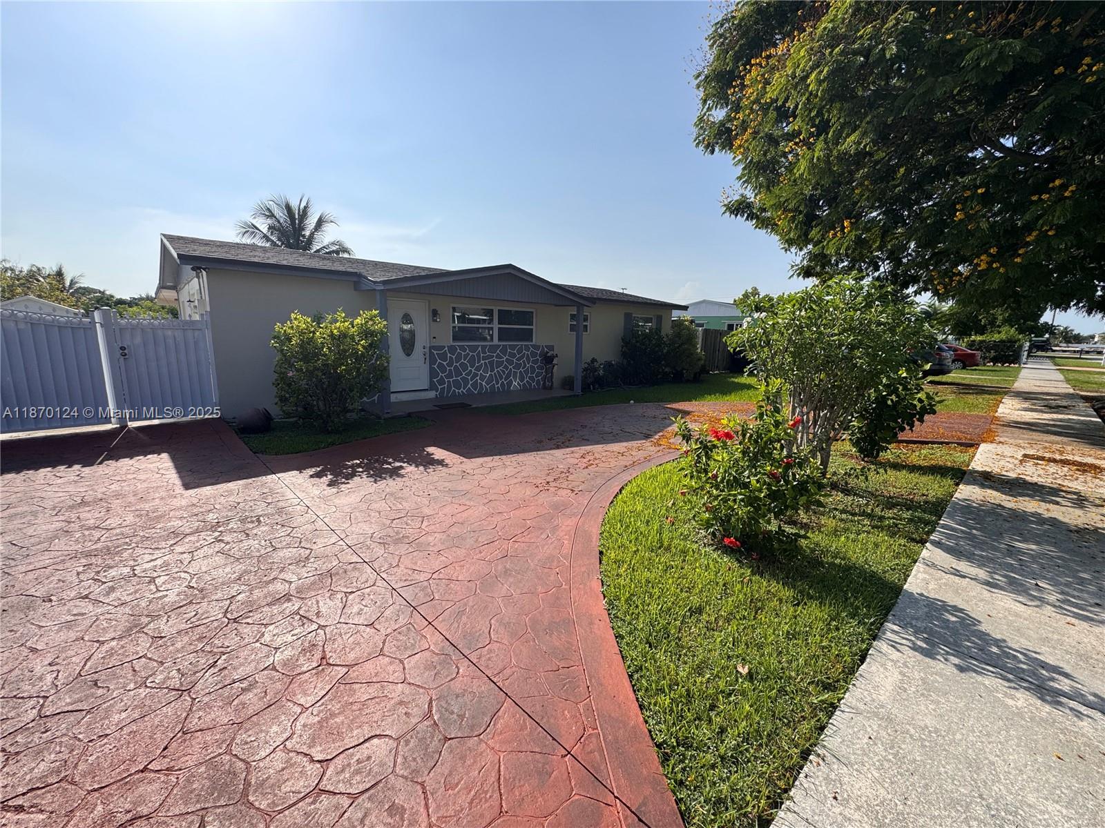 Property photo # 0
