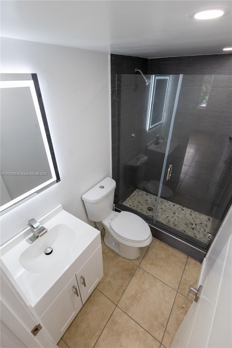Property photo # 9