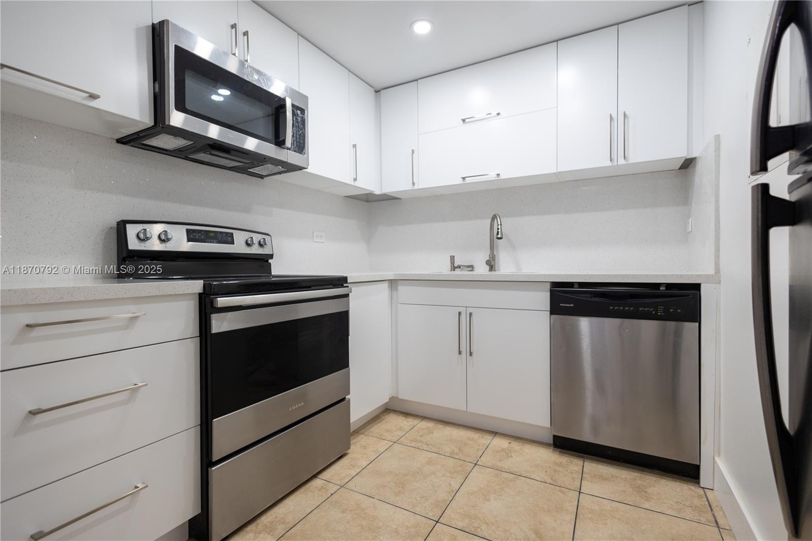 Property photo # 7