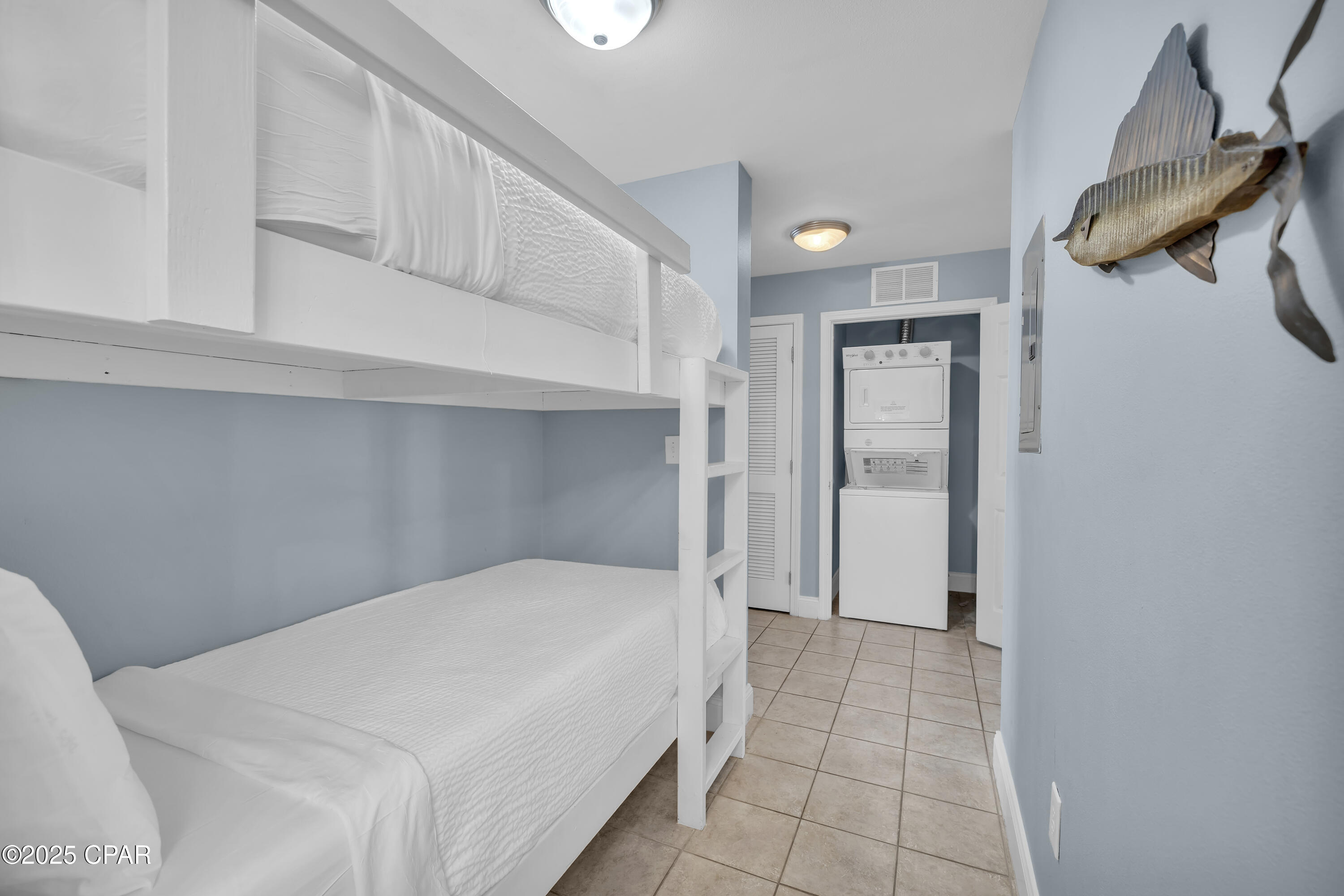Image 14 For 9860 Thomas Drive 921