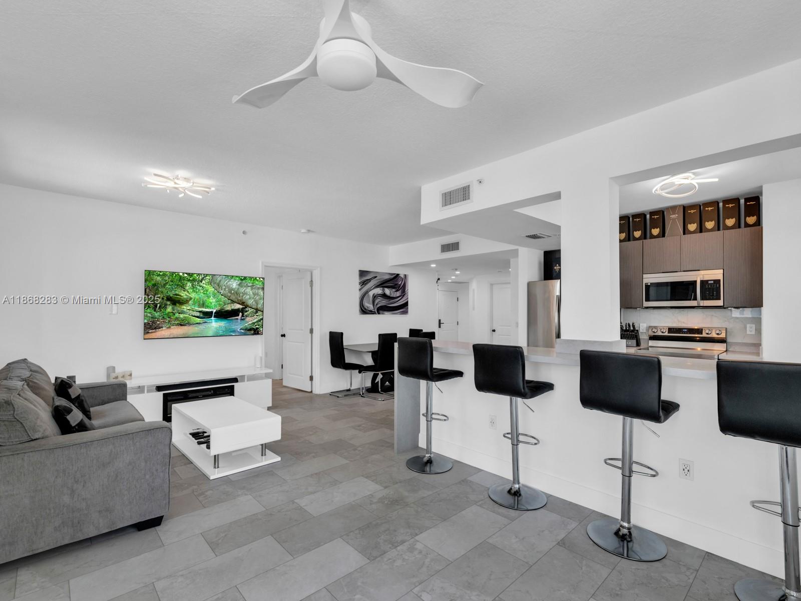Property photo # 7