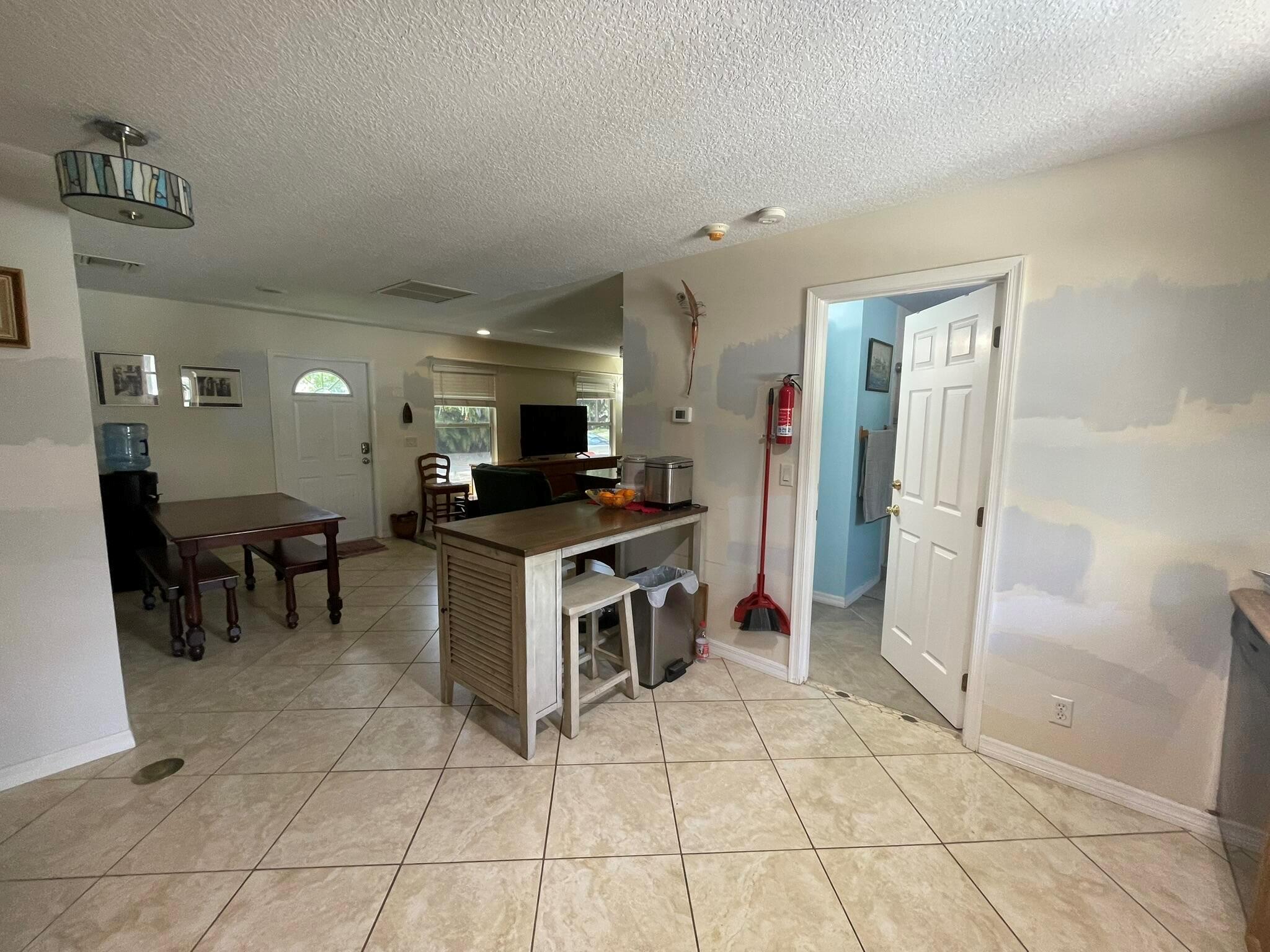 Photo 19 of home located at 13616 Orange Grove Boulevard, The Acreage FL