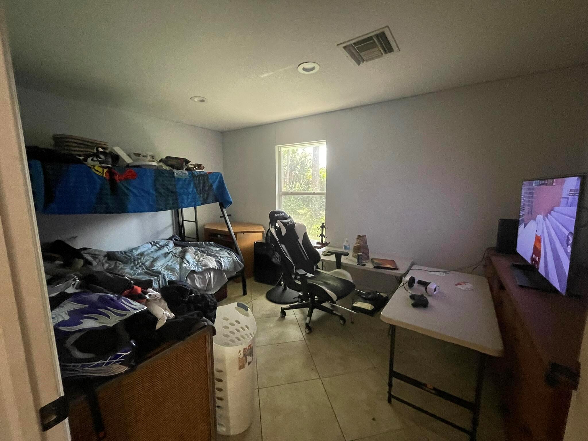 Photo 24 of home located at 13616 Orange Grove Boulevard, The Acreage FL