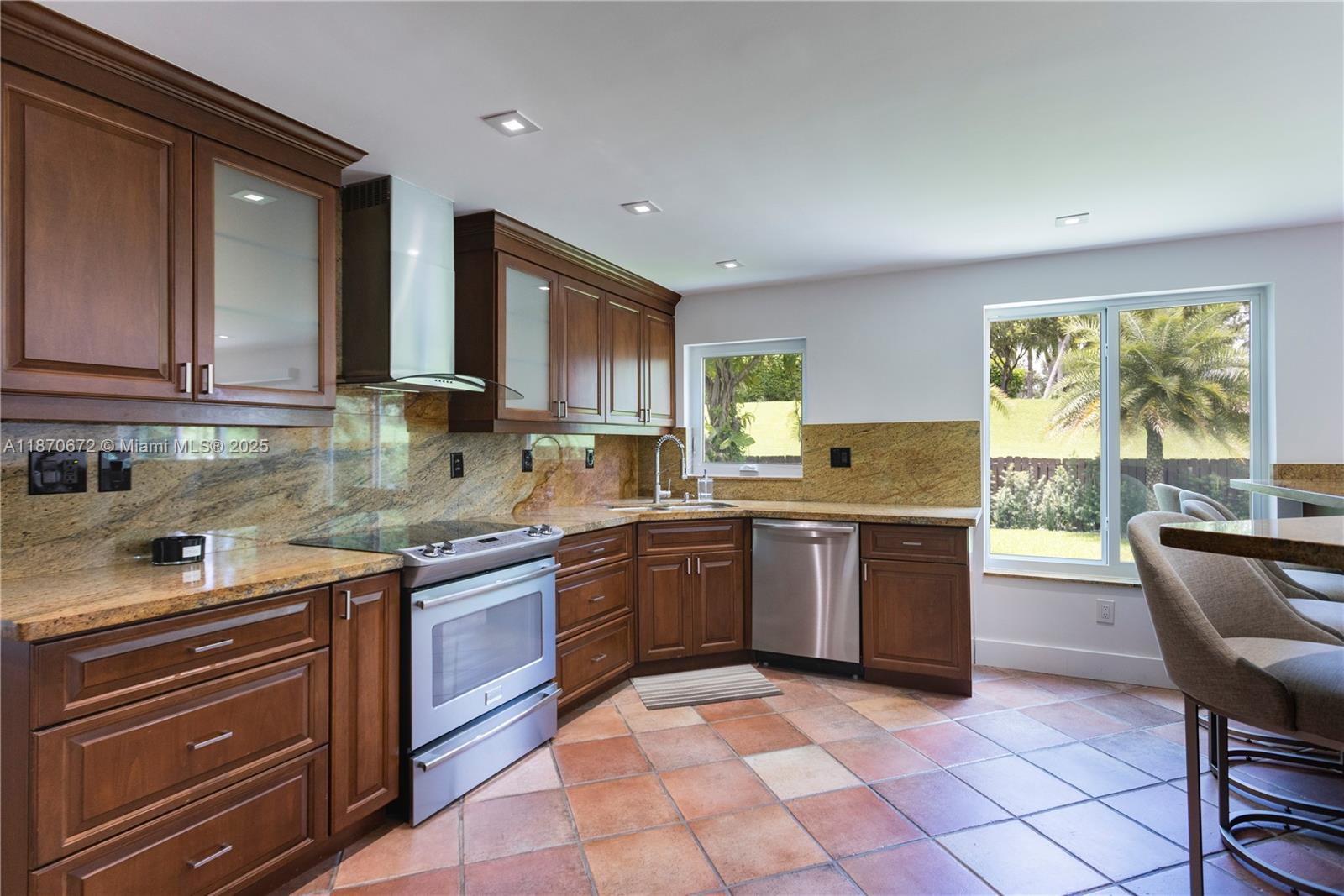 Property photo # 3