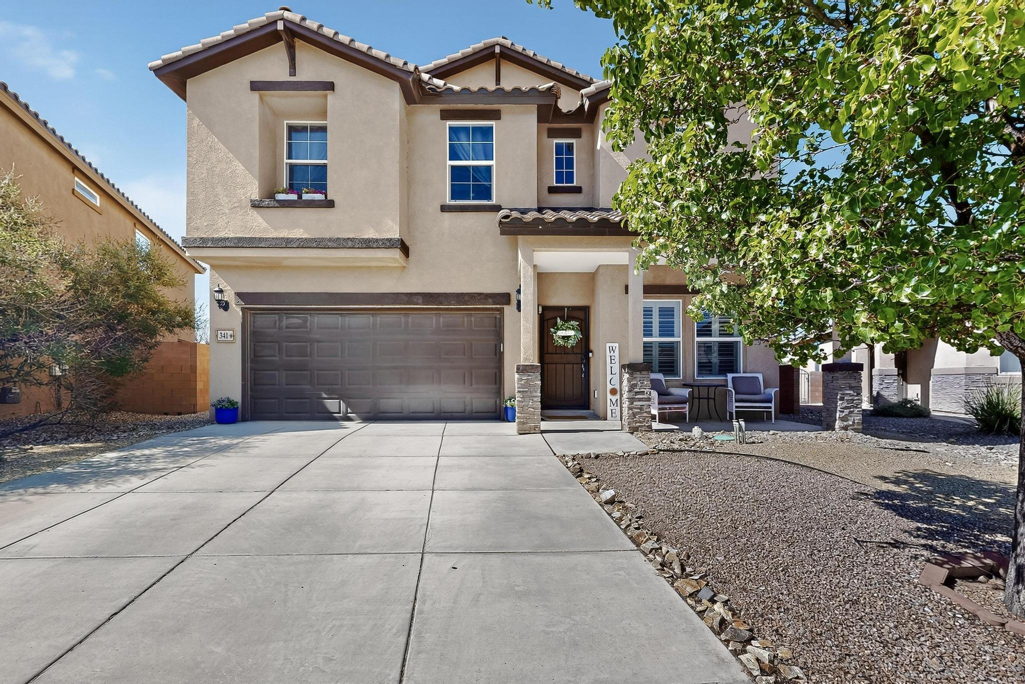 Welcome to your dream home! This spacious property features an open floor plan, perfect for everyday living and entertaining. With 3 bedrooms, 2.5 bathrooms, 2 car garage, and a private office/hobby space, there's room for everyone to live, work, and play in comfort. Step outside and enjoy your very own swimming pool with privacy walls ideal for hosting family gatherings, summer BBQs, or simply relaxing after a long day.