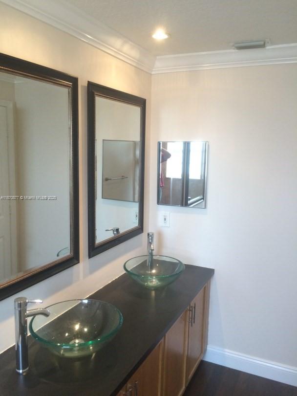 Property photo # 8