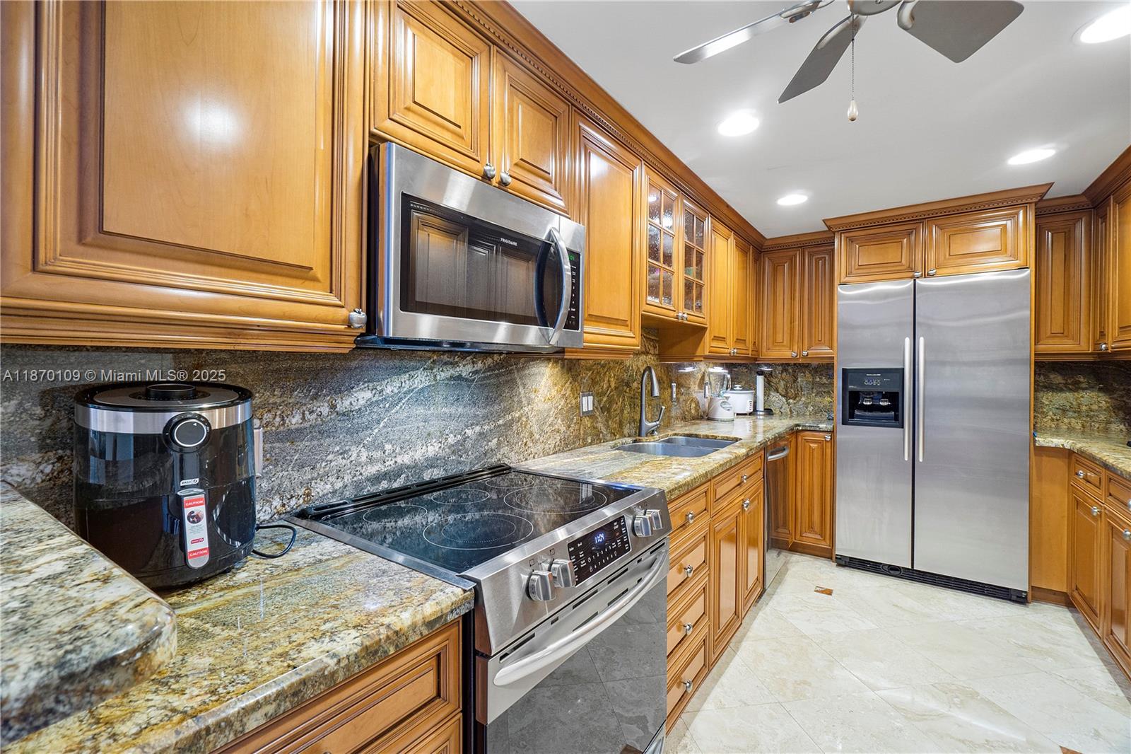 Property photo # 6