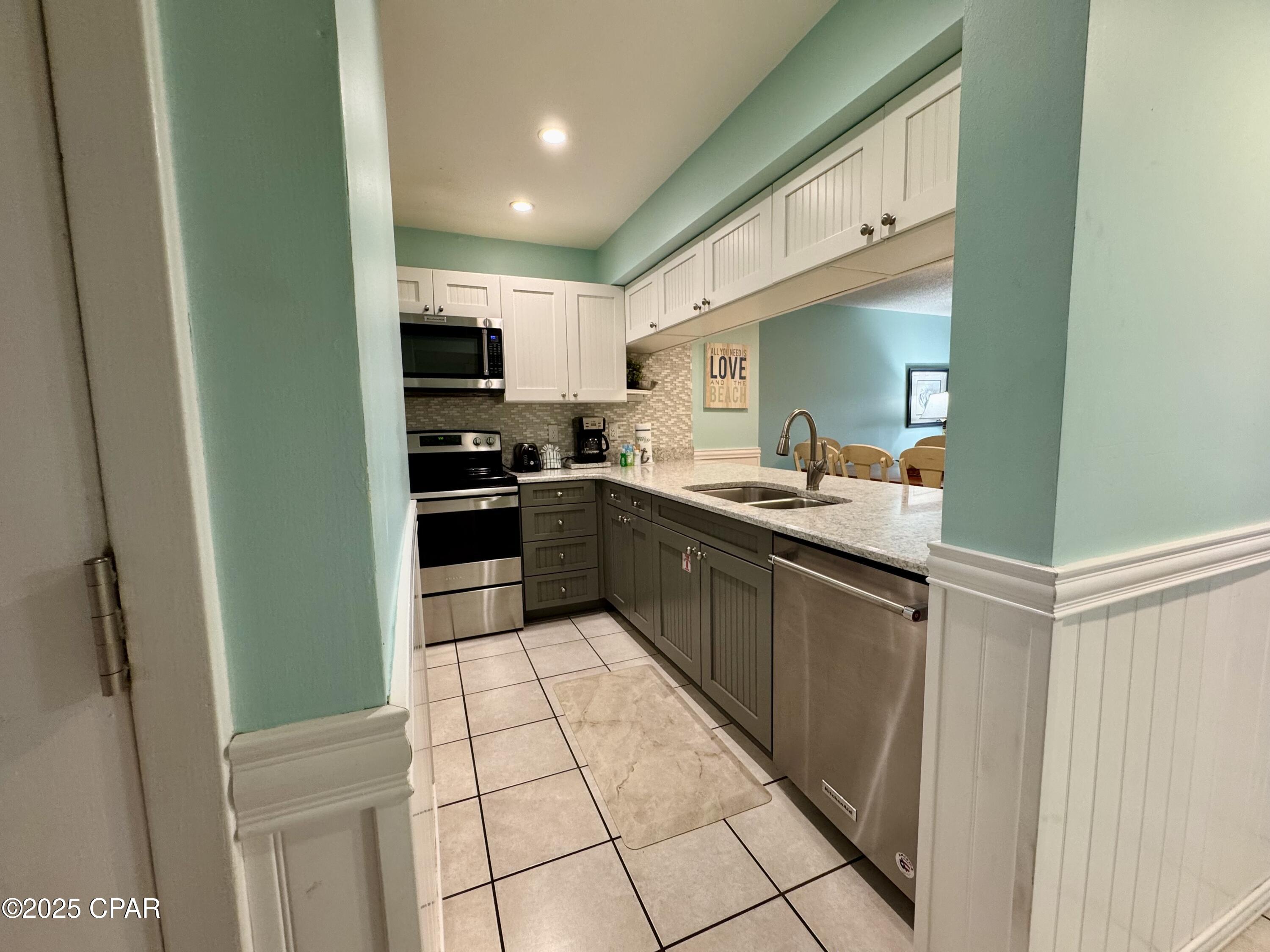 Image 8 For 520 Richard Jackson Boulevard 2701