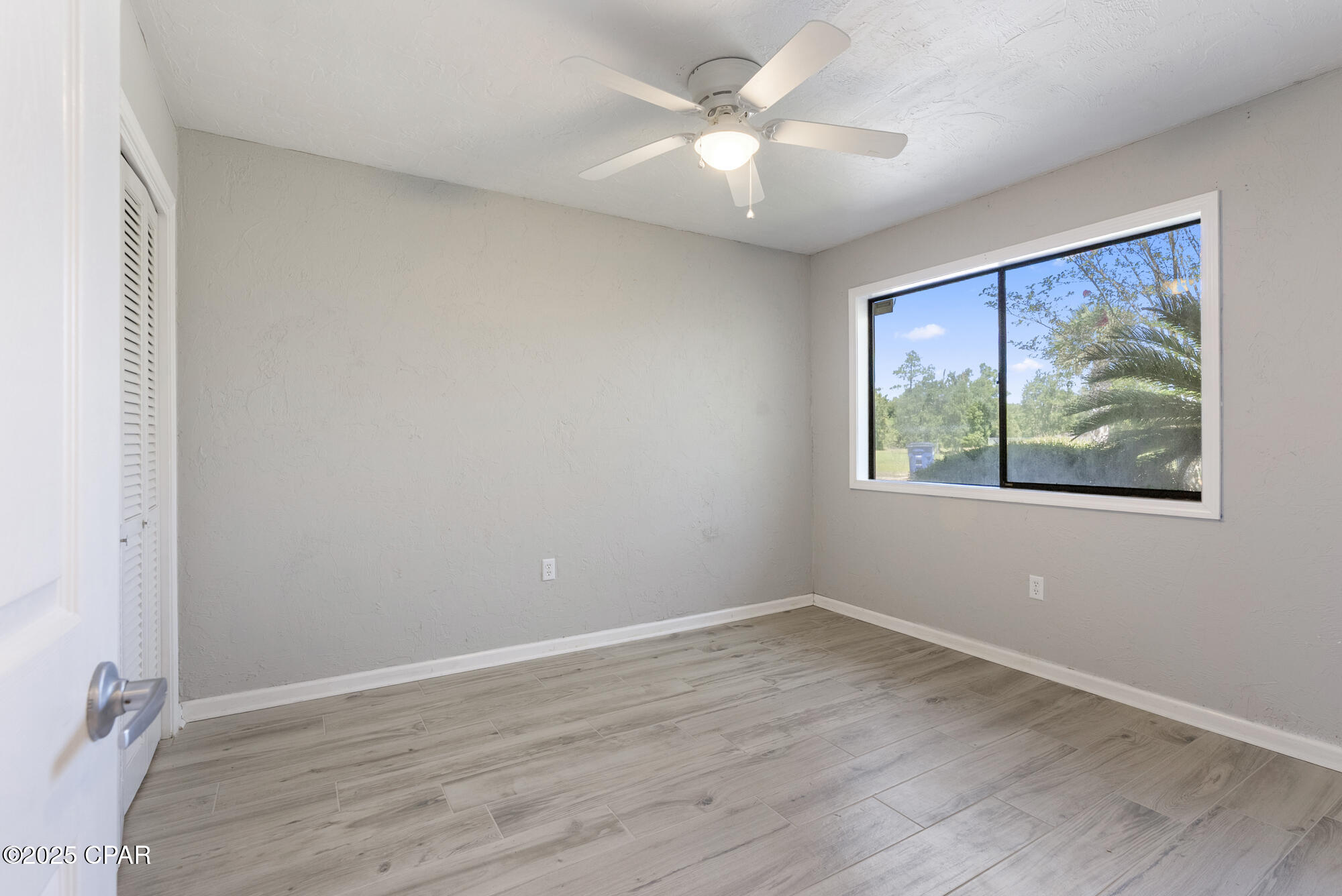 Image 31 For 1025 19th Street 27d