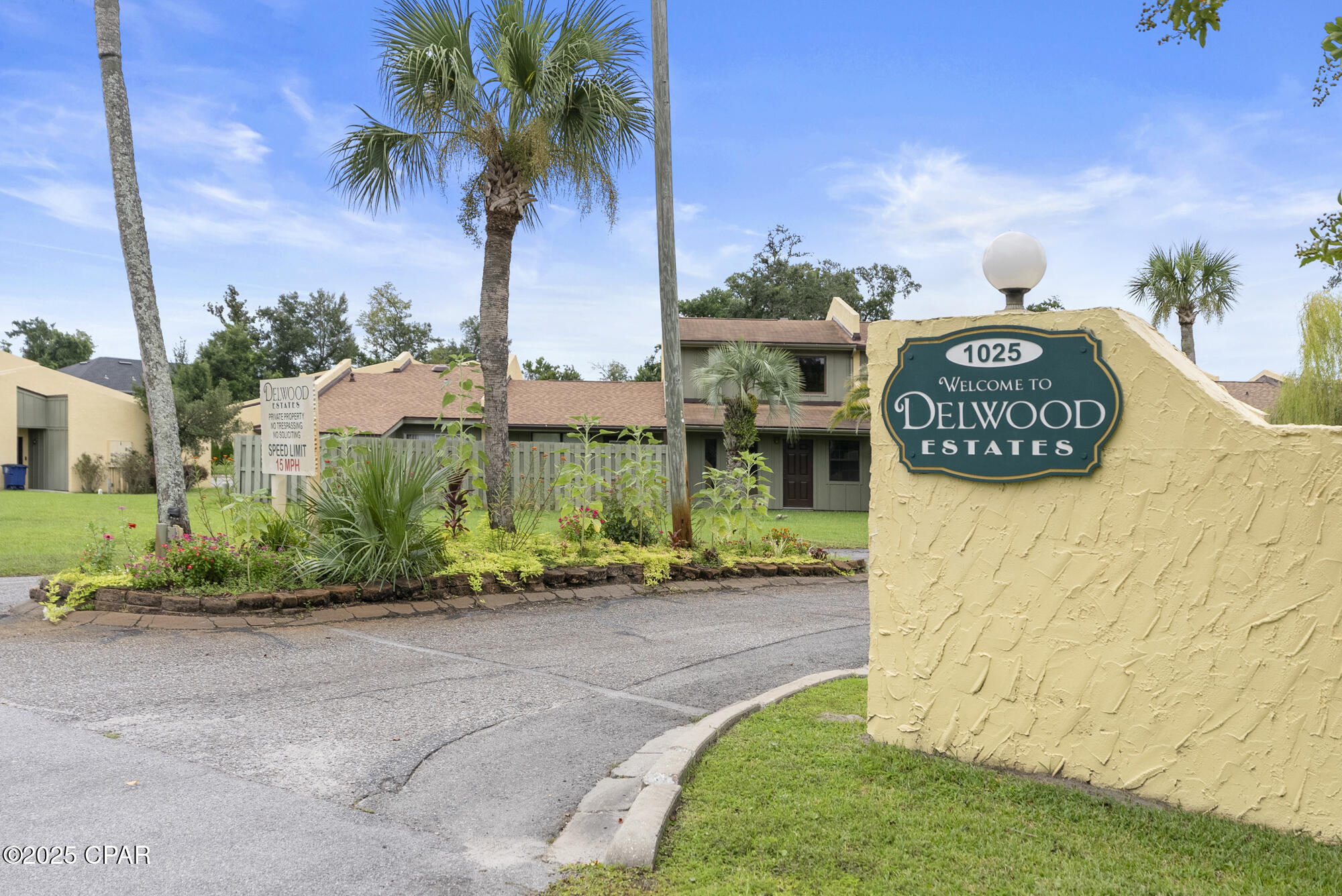 Image 40 For 1025 19th Street 27d