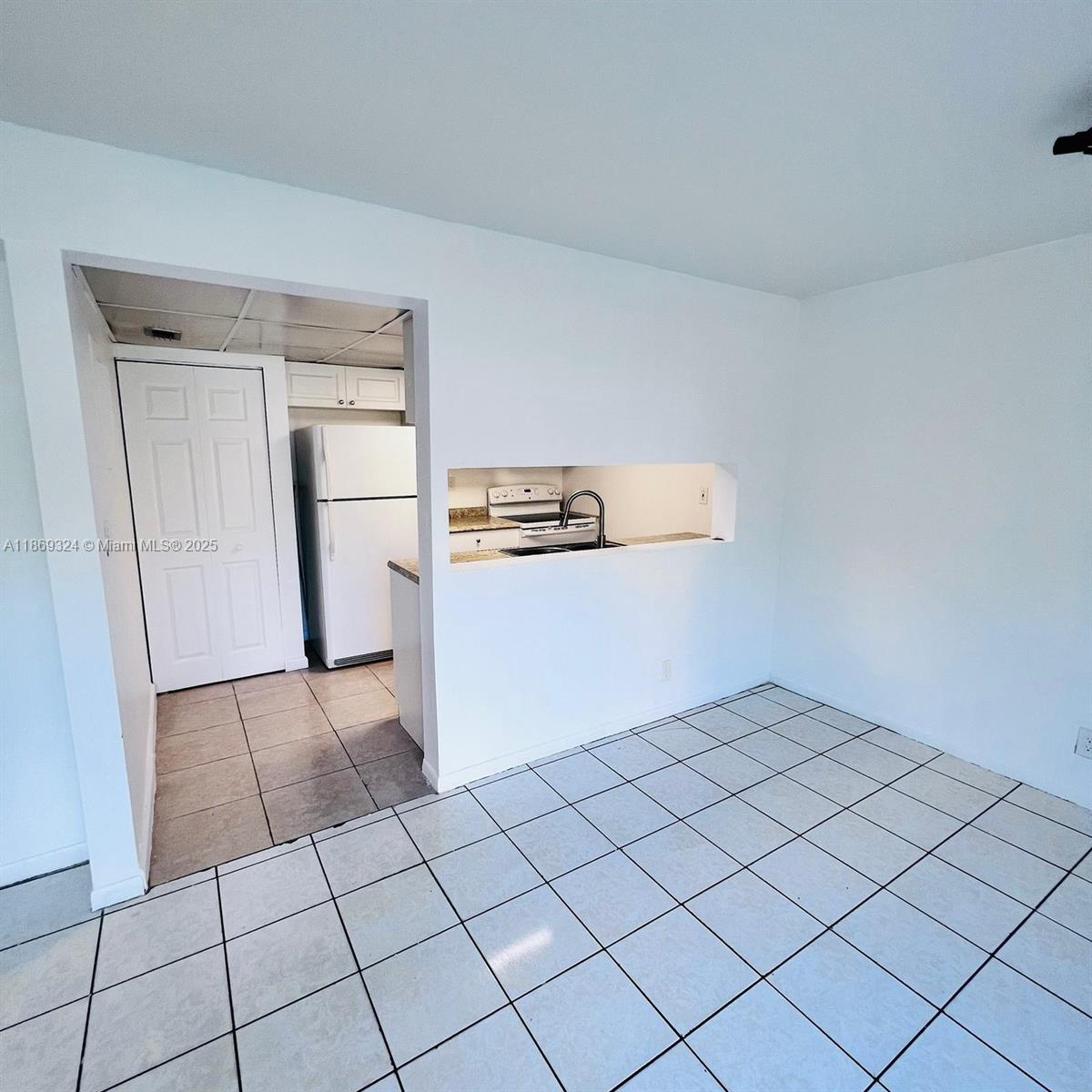 Property photo # 0