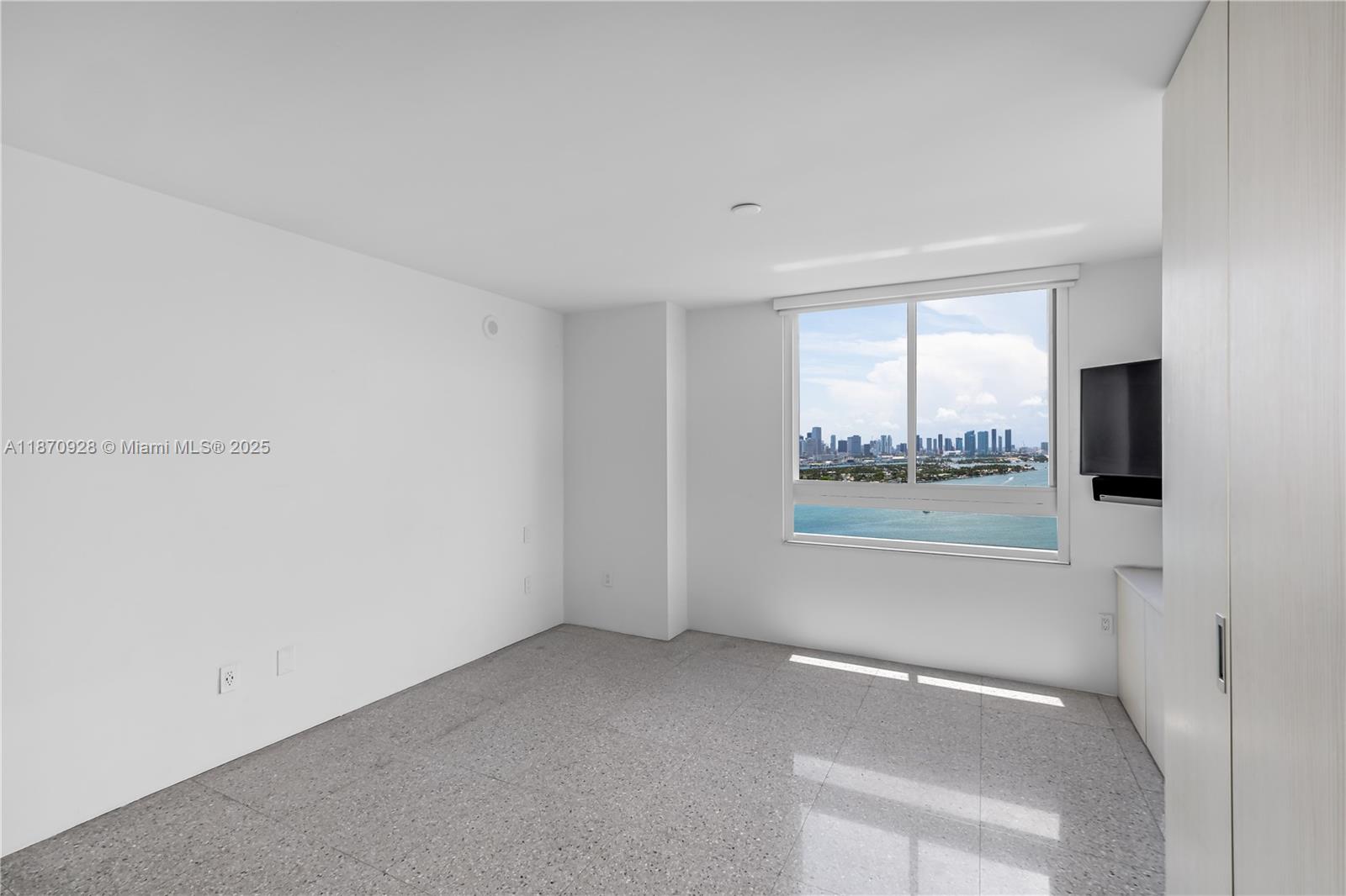 1330 West Ave #3201, Miami Beach FL 33139