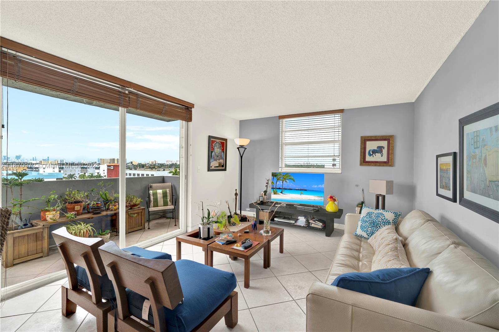 Property photo # 0