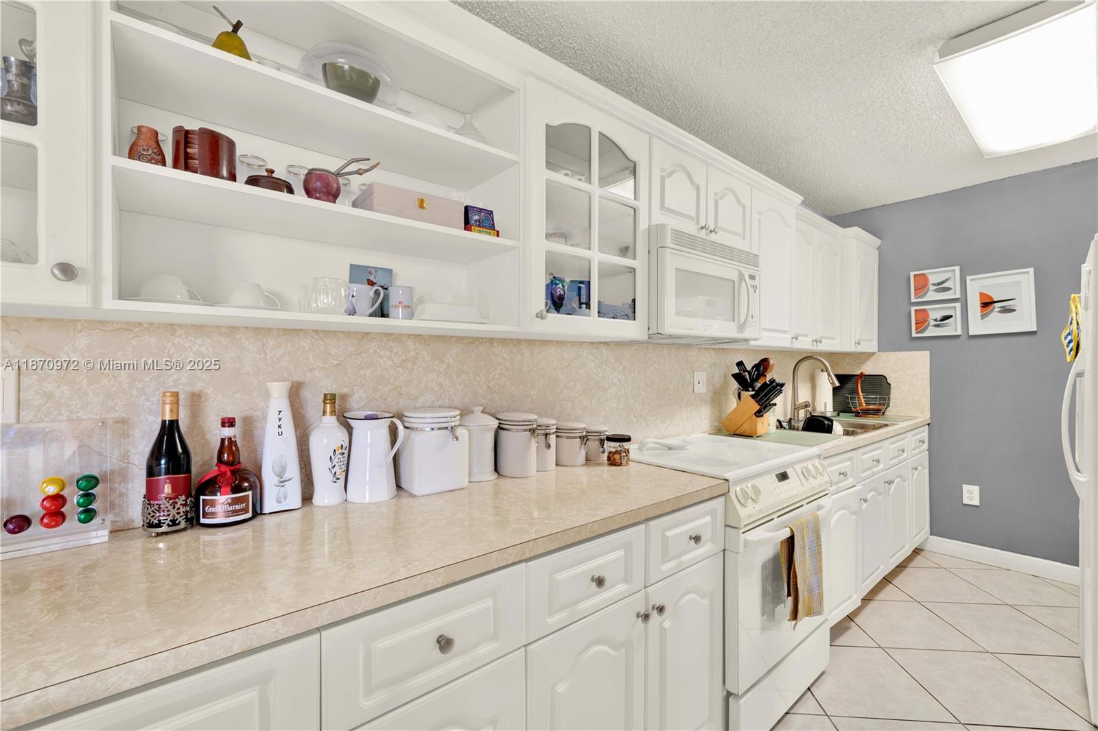 Property photo # 6