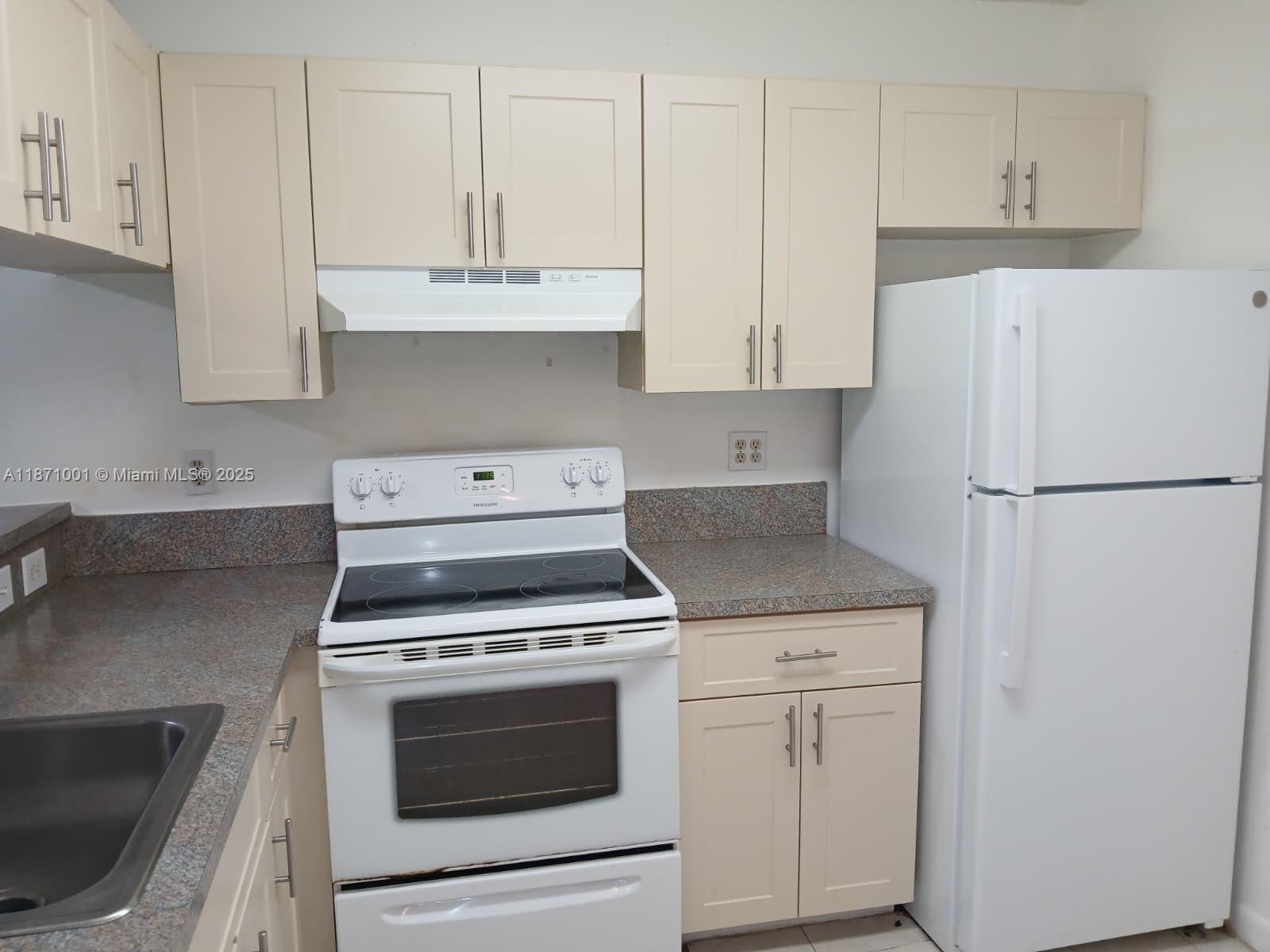 Property photo # 3